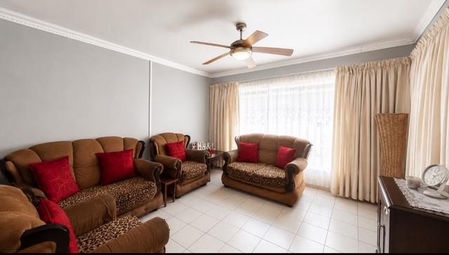 4 Bedroom Property for Sale in Pellissier Free State